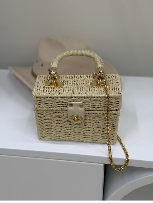 کیف حصیری صندوقی