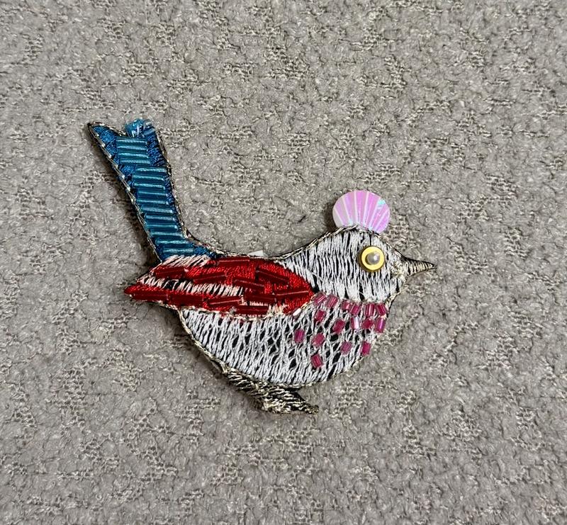 گل سینه پرنده