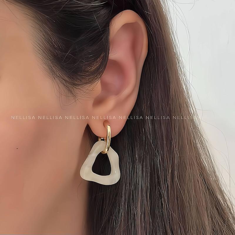 گوشواره زنانه طرح سنگ دفرمه - کد 8683
