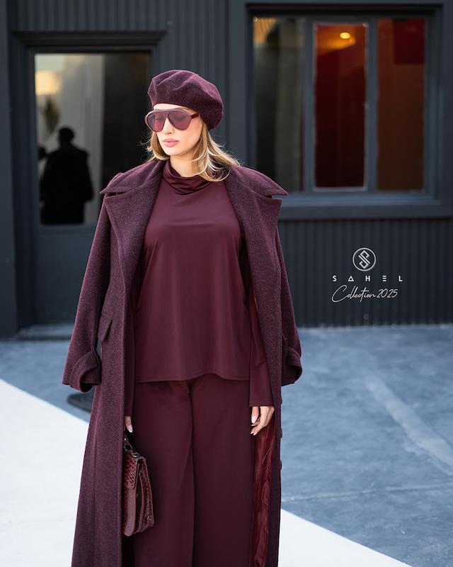 پالتو فوتر آستردار برگندی با بلوز و شلوار