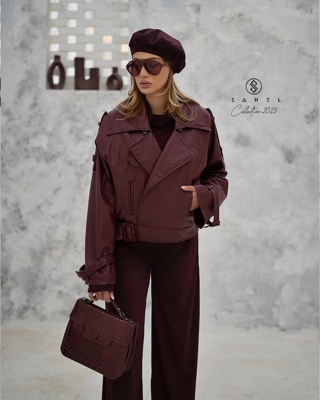 جکت چرم برگندی و بلوز و شلوار