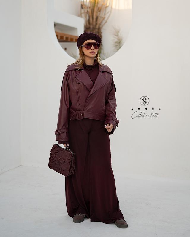 جکت چرم برگندی و بلوز و شلوار