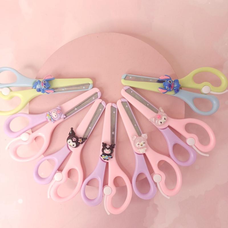 قیچی تیغه فلزی