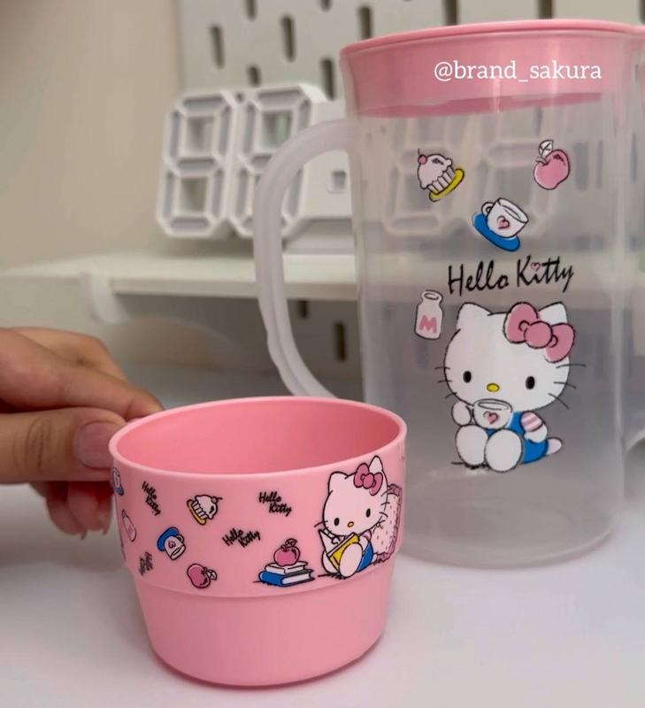 پارچ و لیوان کیتی🩷