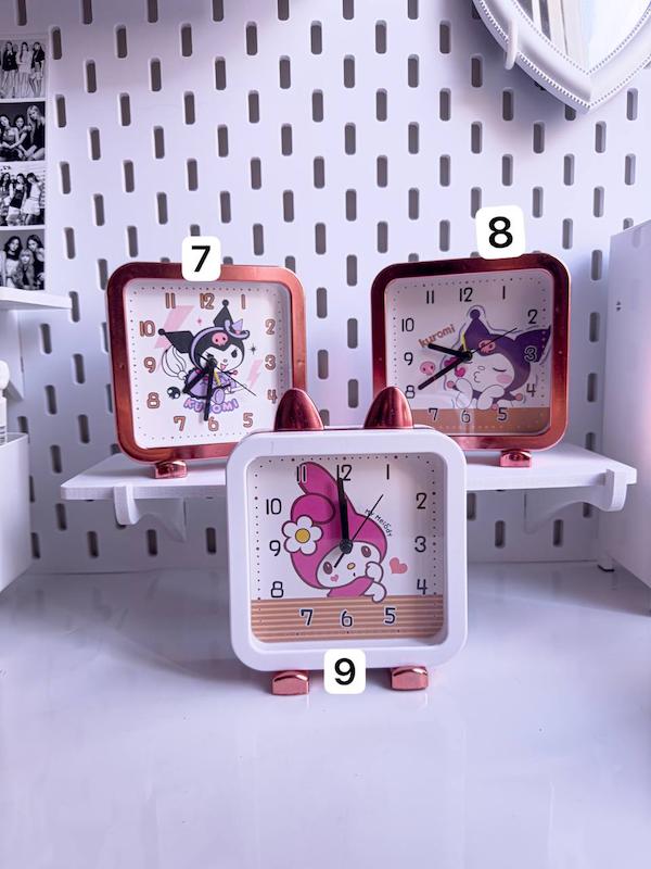 ساعت رومیزی💗