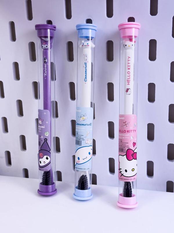 مسواک ذغالی سانریو🖤🎀