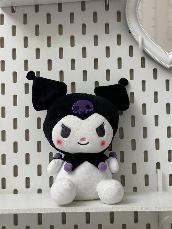 عروسک کرومی💜