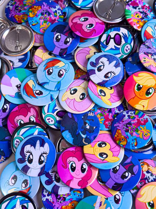 پیکسل سوزنی پونی🦄💜