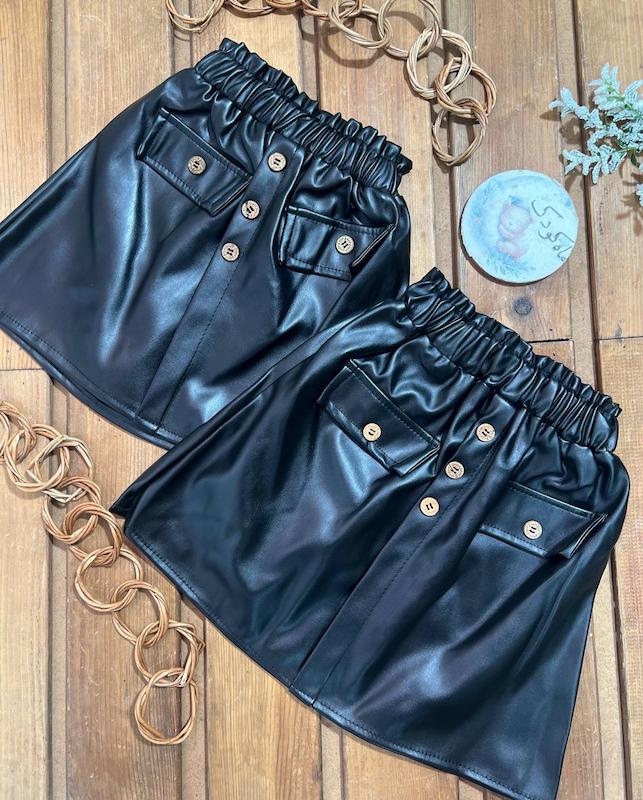 دامن چرم ۱۶۷۰