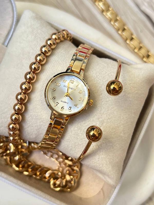 ساعت هانگری شادی۱۳۵۷