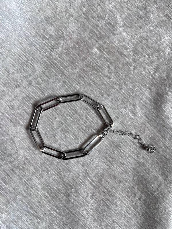 بنگل مراقبتی ۱۴۴۰