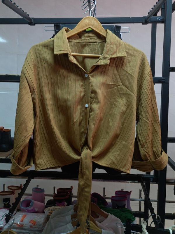 پیراهن گره (گره)