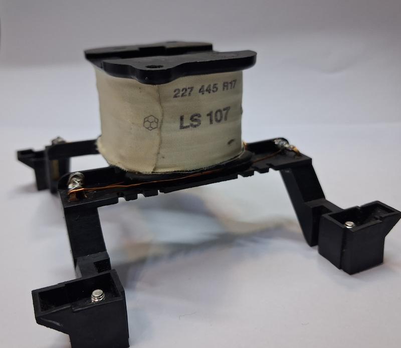 بوبین کنتاکتور  AEG LS107
