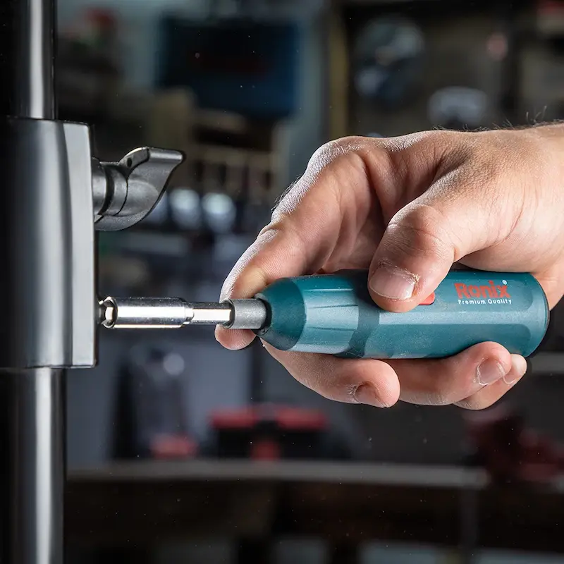 خرید پیچ گوشتی شارژی الکترونیک 8590 رونیکس | تاجر ابزار