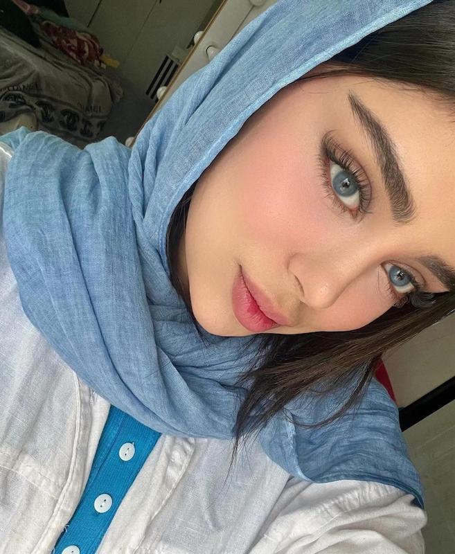 لنزپیکسی بلو