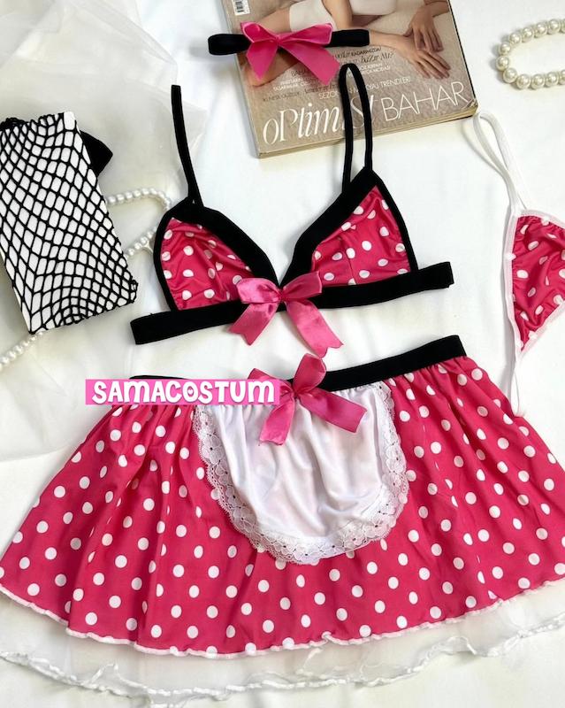 کاستوم خدمتکاری