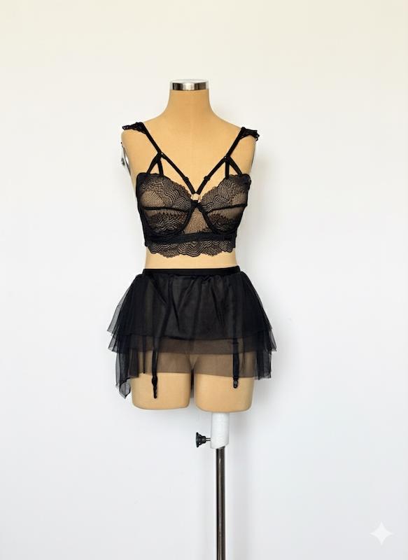 سوتین دامن‌