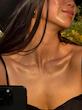 روغن مرطوب کننده و شاین صورت و بدن و مو بیوکسین Bioxin مدل Gold On Skin حجم 100 میل