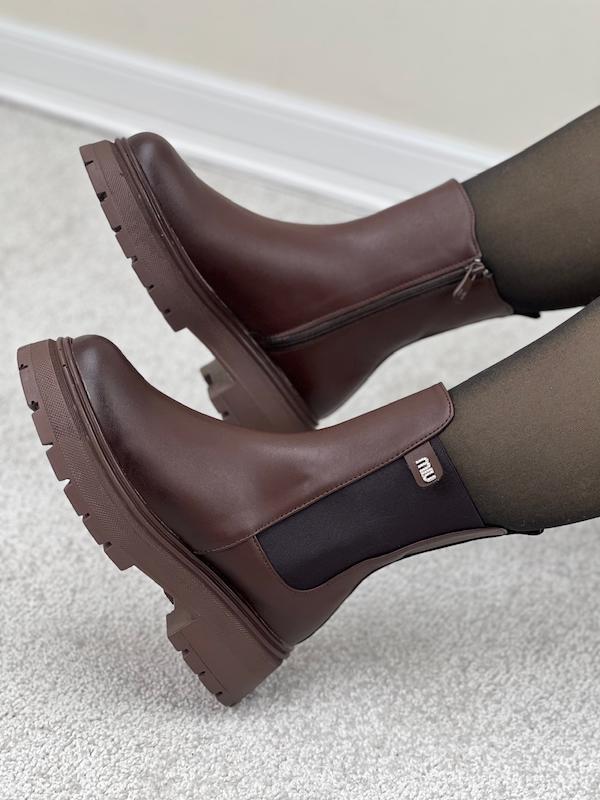 نیمبوت لژدار