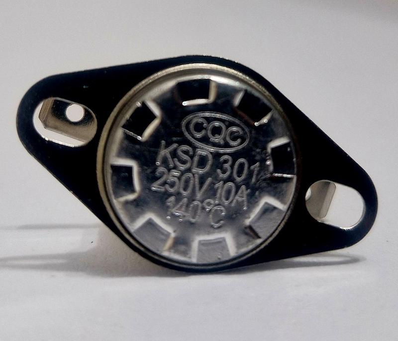 ترموستات سکه‌ای 140 درجه KSD301 250V 10A بسته 20 عددی (کلید حرارتی سکه‌ای)