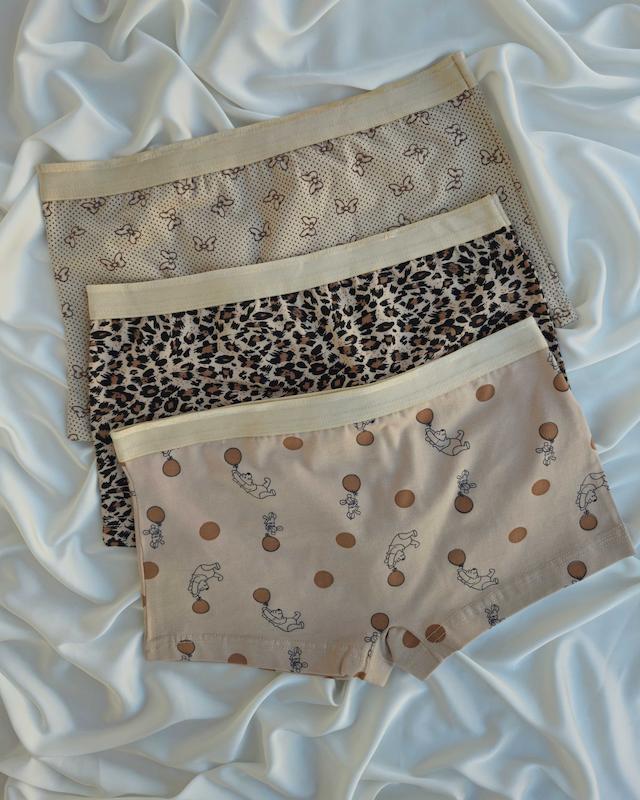 شورت نیم پا ema اِما🥭