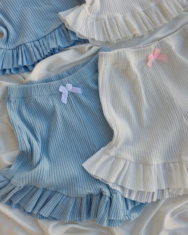 ست تاپ و شلوارک چین دار A80🌸