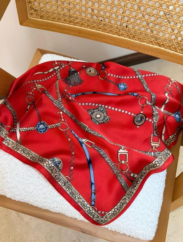 مینی اسکارف