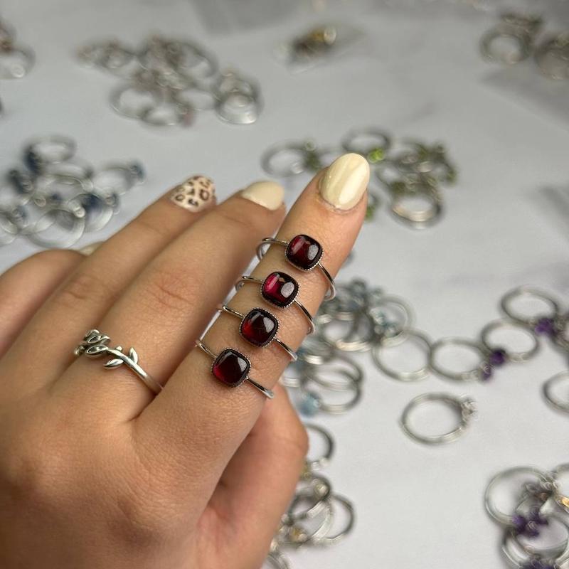 انگشتر نقره گارنت