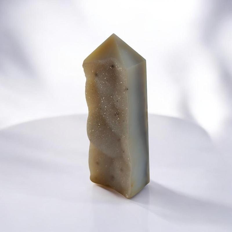 منشور ژئود عقیق
