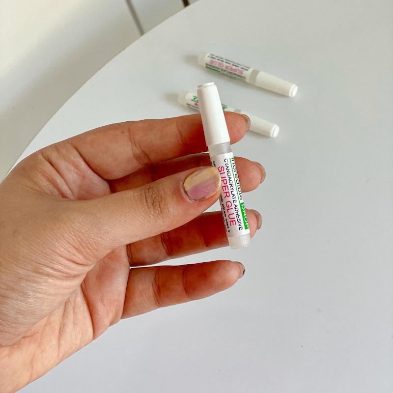 چسب قطره ای