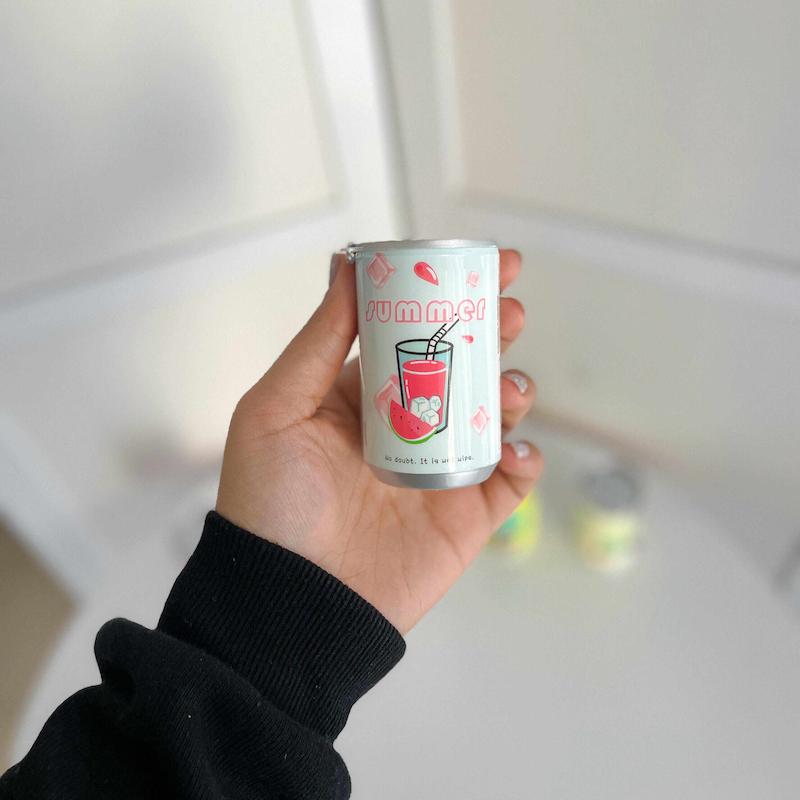 دستمال مرطوب