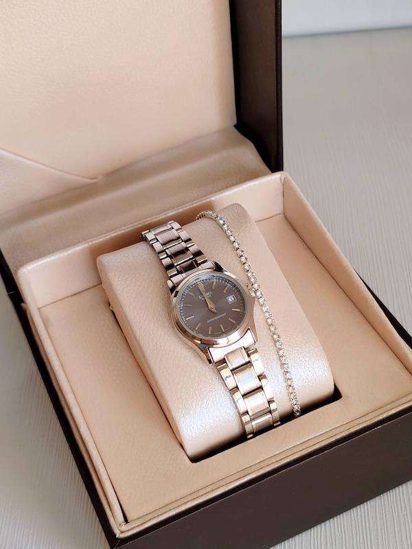 کاسیو صفحه طوسی