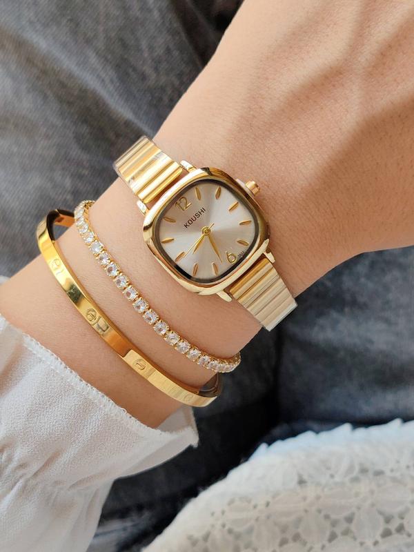 کوشی طلایی مربعی 