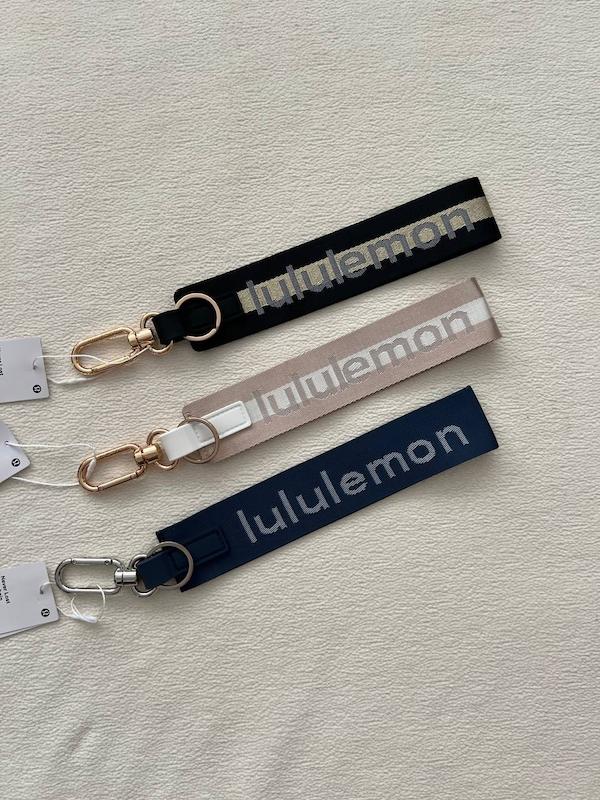key chain لولولمون