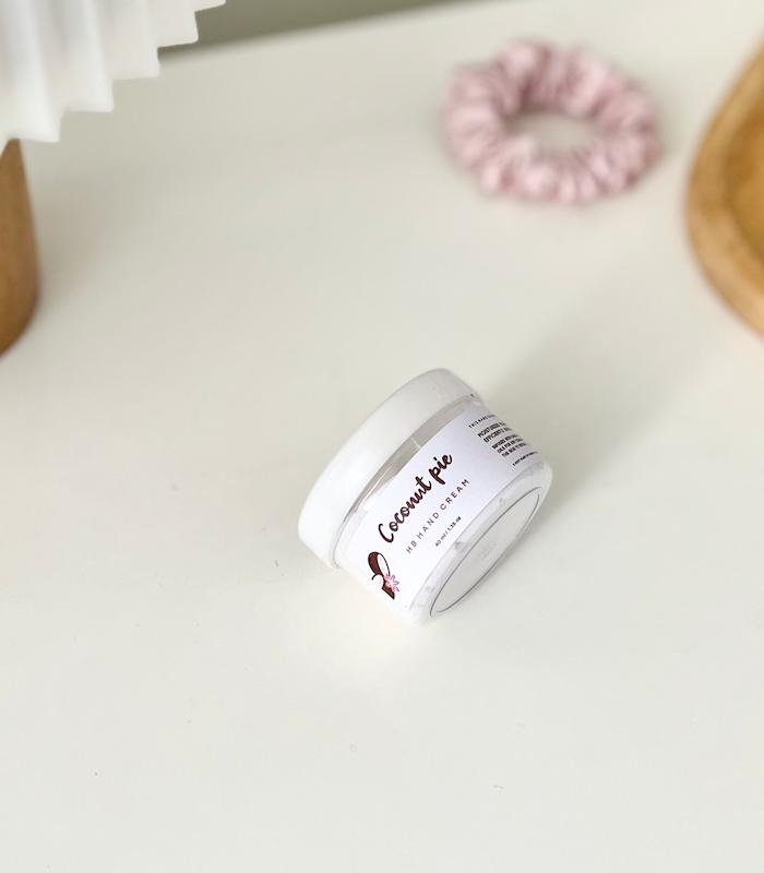 کرم دست coconut pie 