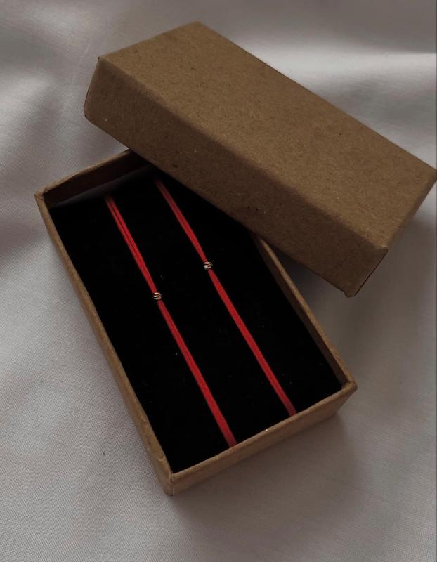 دستبند رداسترینگ