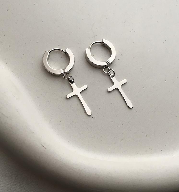 گوشواره صلیب