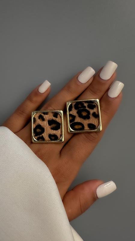 گوشواره پلنگی لوزی مخمل