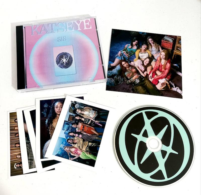 آلبوم SIS (Soft Is Strong) از کتسای KATSEYE ورژن Soft