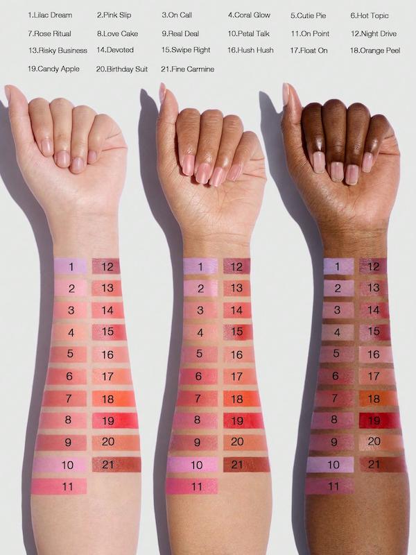 رژگونه مایع شیگلم Color Bloom Liquid Blush با بافت سبک و ماندگاری بالا.