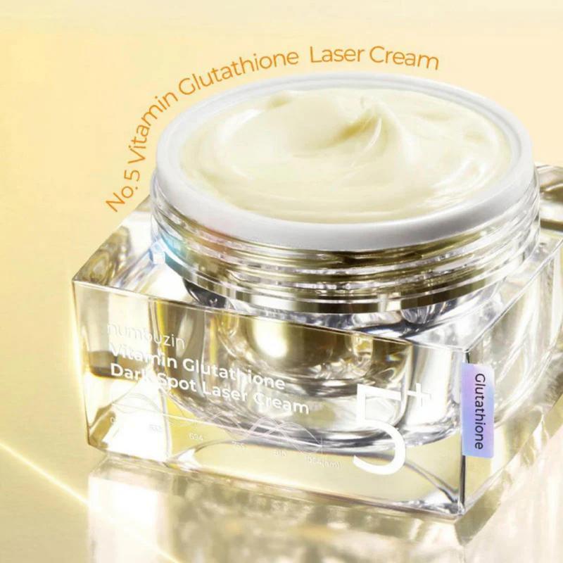 نمای نزدیک کرم ضد لک نامبوزین No.5+ Glutathione Vitamin Dark Spot Laser Cream