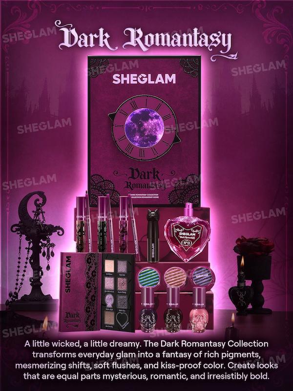 SHEGLAM Dark Romantasy نمای نزدیک محصولات کالکشن شامل پالت سایه، تینت، لیپ موس و بادی میست