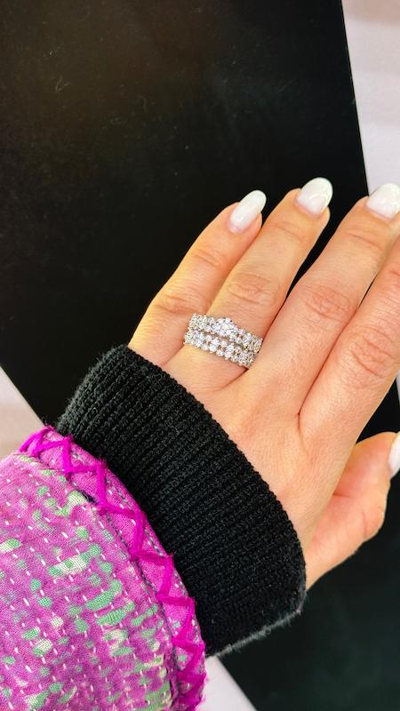 انگشتر حلقه و پشت حلقه