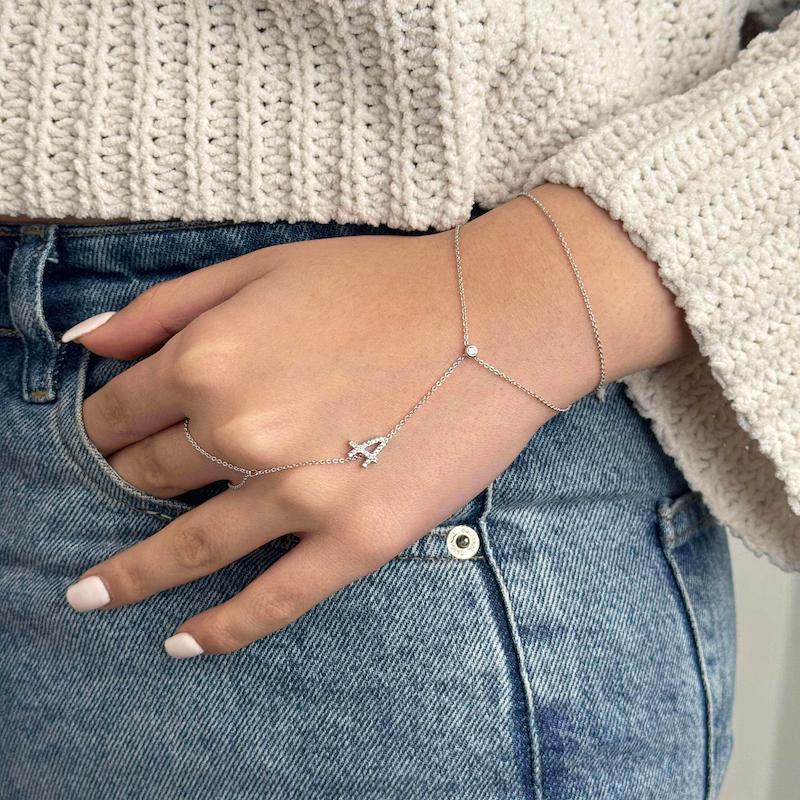 تمیمه نقره ای