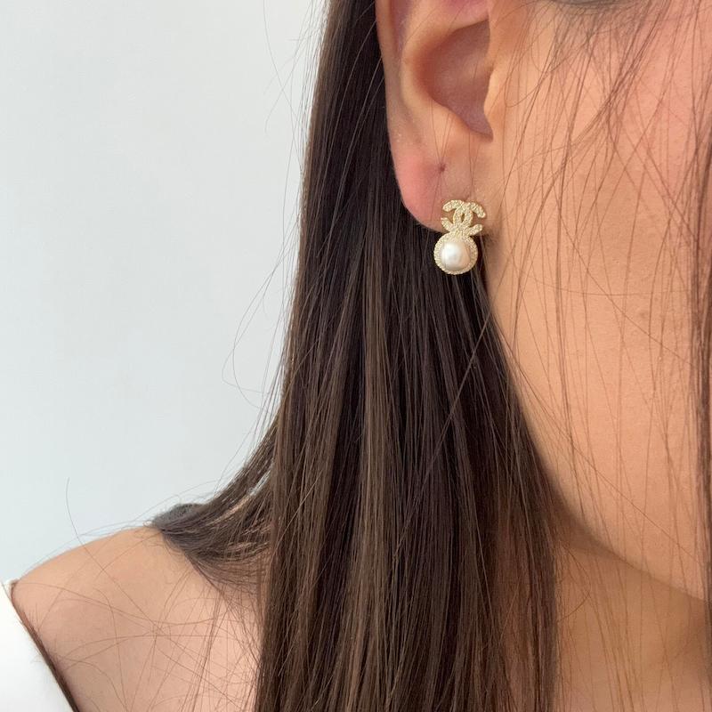 گوشواره مرواریدی