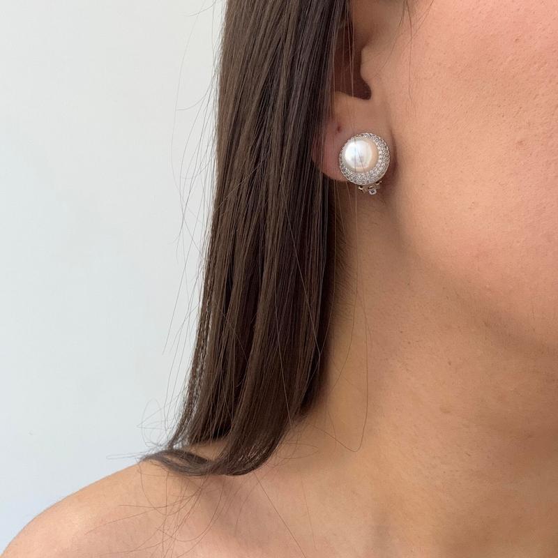 گوشواره پیکسلی