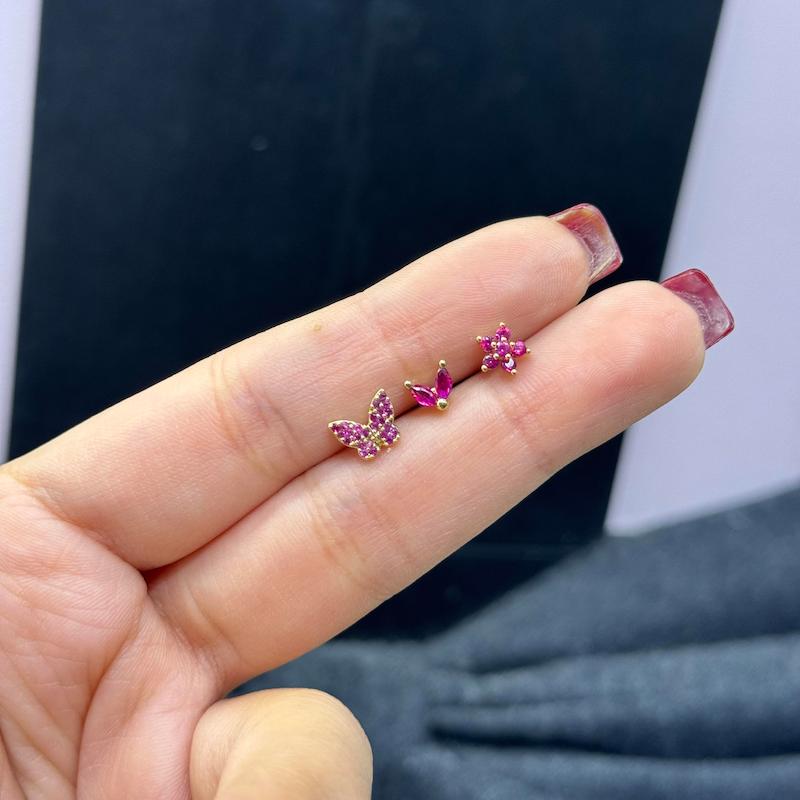 پرسینگ گوش پروانه صورتی