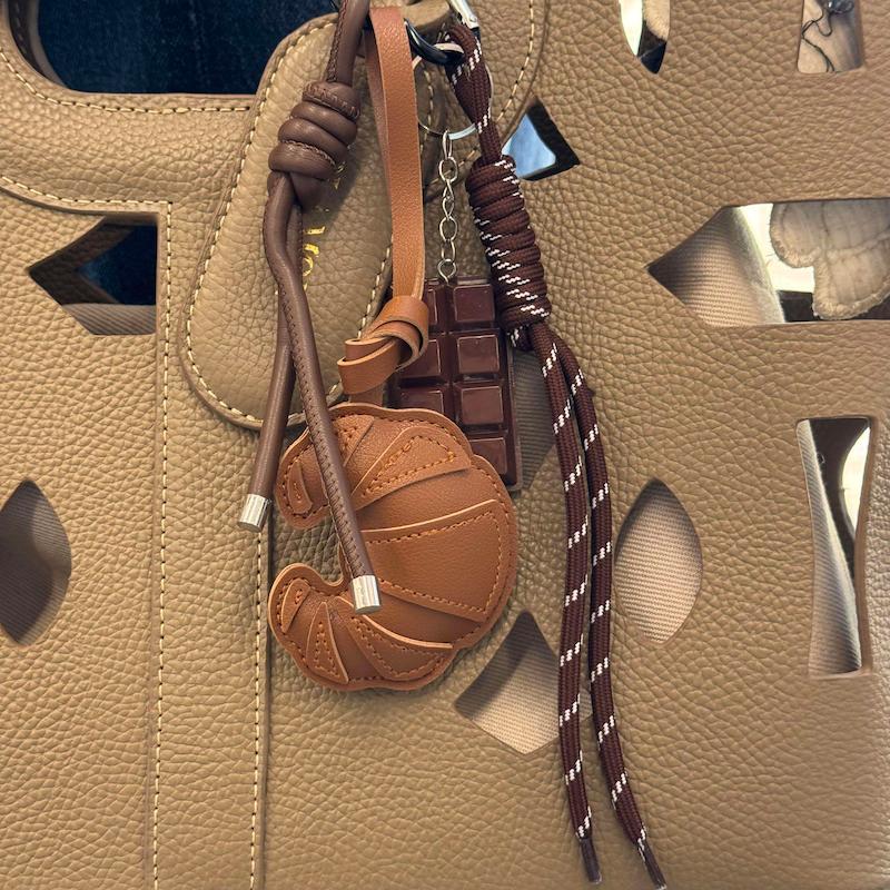 چارم بگ کروسان