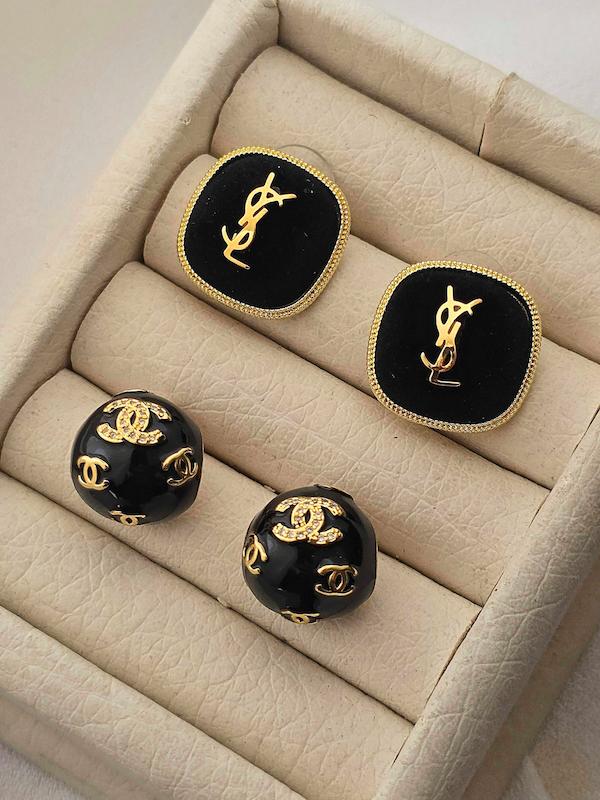 گوشواره برند