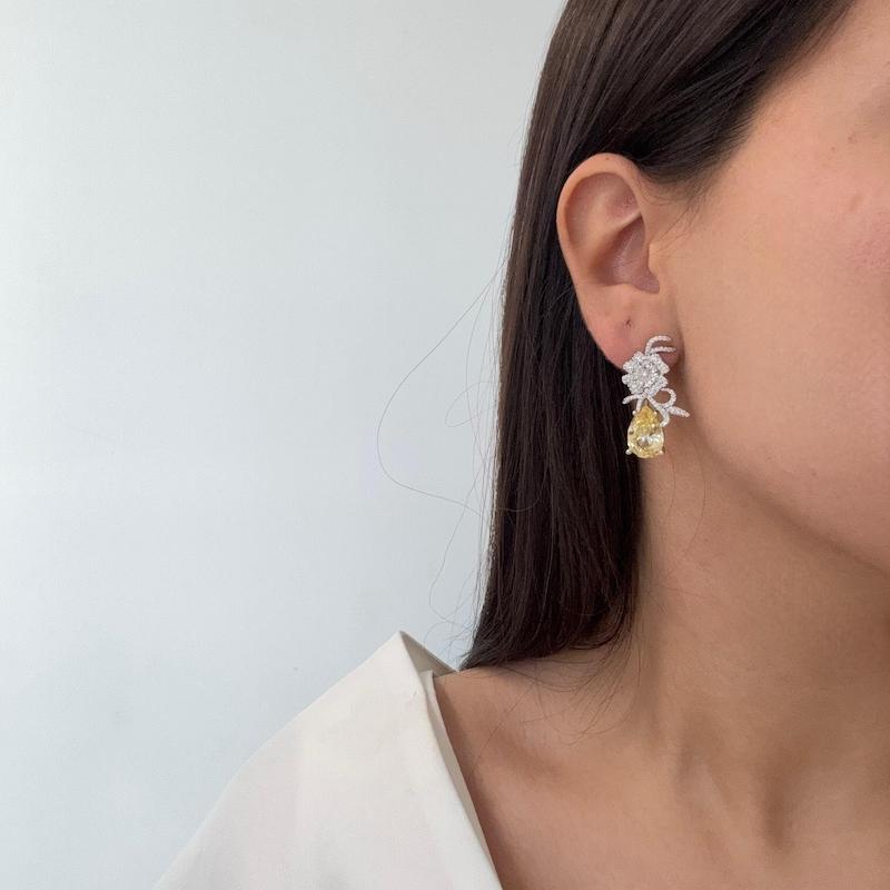 گوشواره سیترین